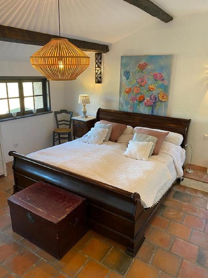 Aparthotel Domaine Le Petit Hameau à Cotignac Extérieur photo